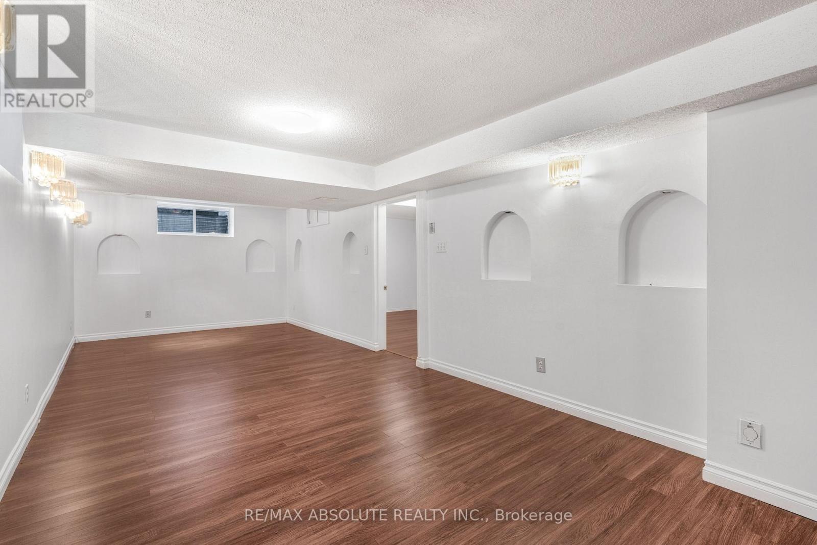 876 Clearcrest Crescent, Ottawa, Ontario  K4A 3E6 - Photo 29 - X12641354