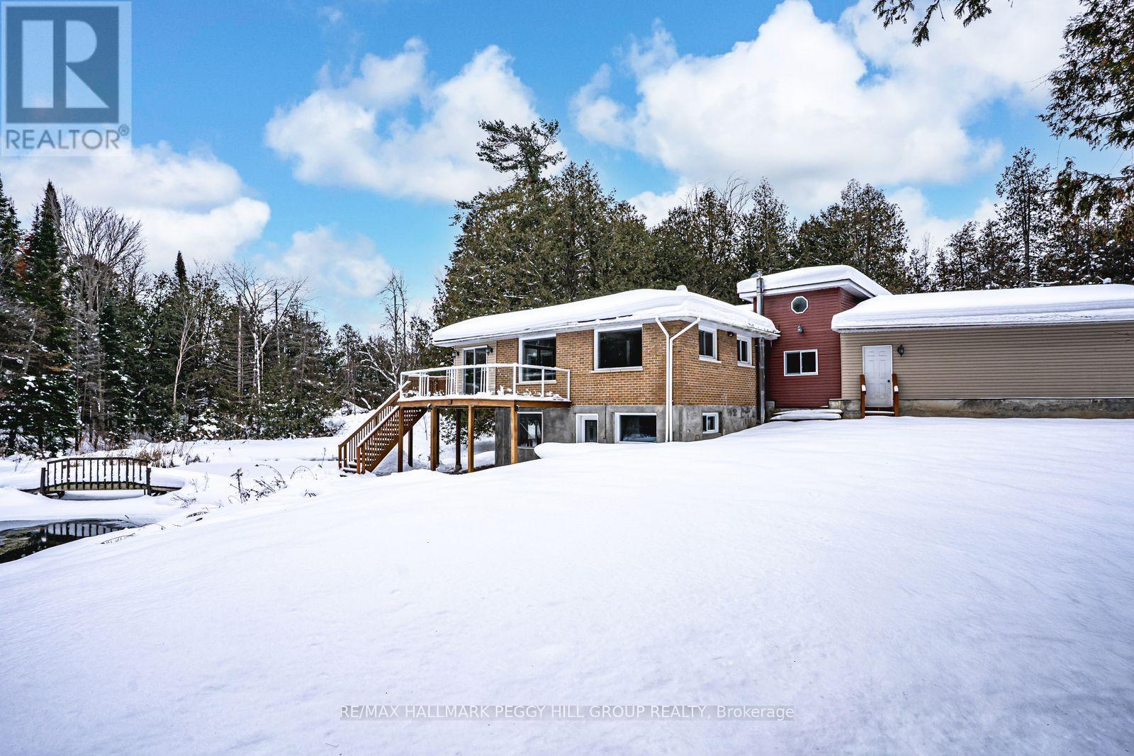 537 Huronia Road, Barrie, Ontario  L4N 8X3 - Photo 22 - S12457458