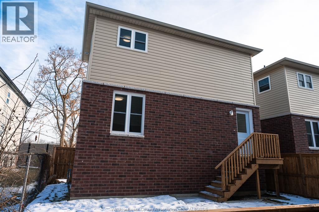 3495 Bloomfield Road Unit# 3, Windsor, Ontario N9C 3H4 - Photo 2 - 25031852