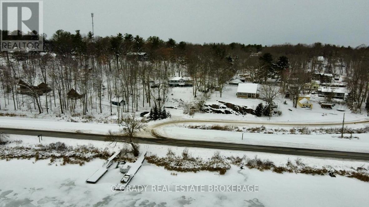 2 Pooles Resort Road, Leeds And The Thousand Islands, Ontario  K0E 1R0 - Photo 6 - X12641368