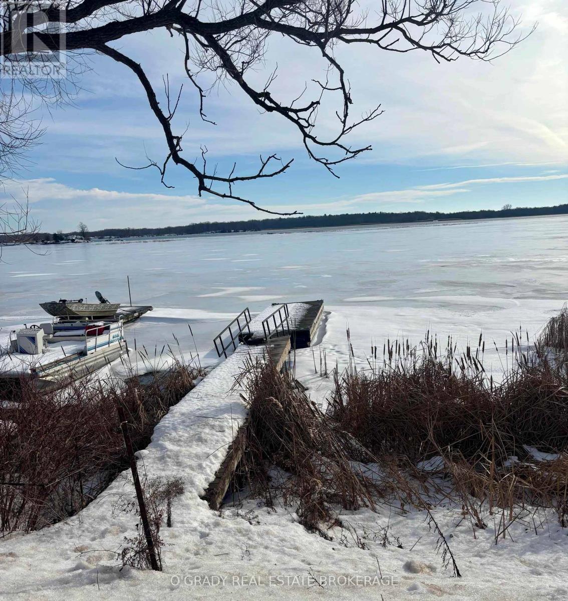 2 Pooles Resort Road, Leeds And The Thousand Islands, Ontario  K0E 1R0 - Photo 7 - X12641368