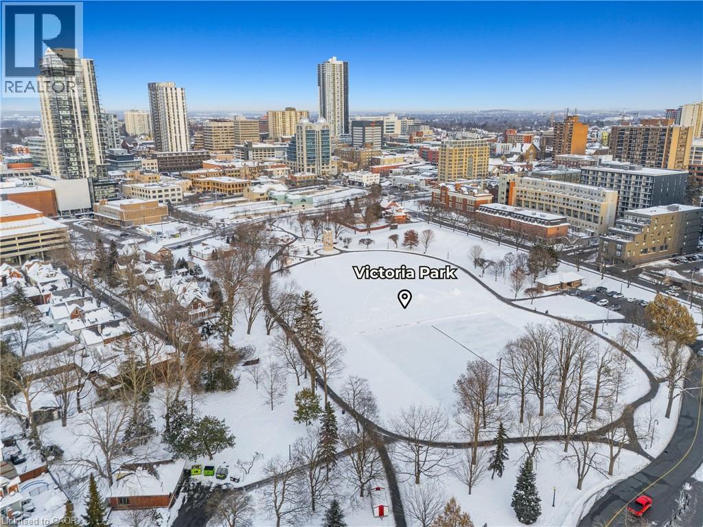 11 Heins Avenue, Kitchener, Ontario N2G 1Z7 - Photo 44 - 40794470