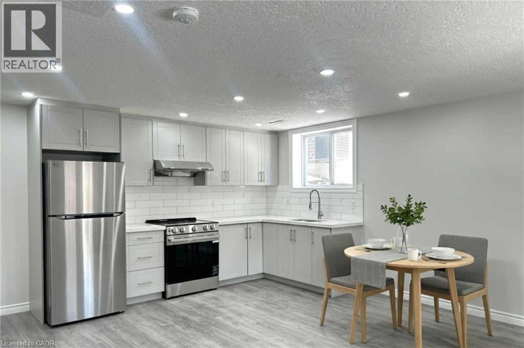 26 Watervale Drive, Kitchener, Ontario  N2A 0E9 - Photo 3 - 40794418