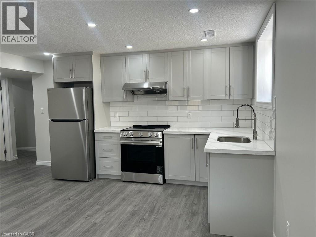 26 Watervale Drive, Kitchener, Ontario  N2A 0E9 - Photo 4 - 40794418