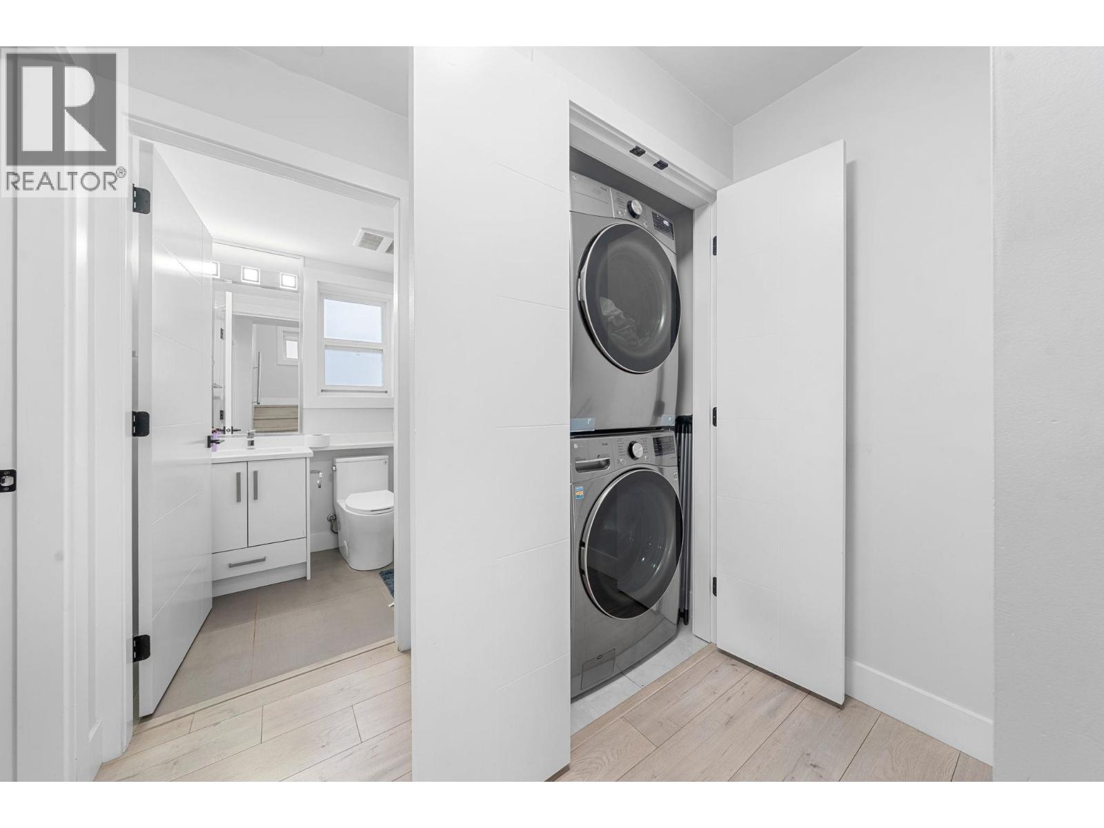 6749 Knight Street, Vancouver, British Columbia V5P 2W4 - Photo 25 - R3057516