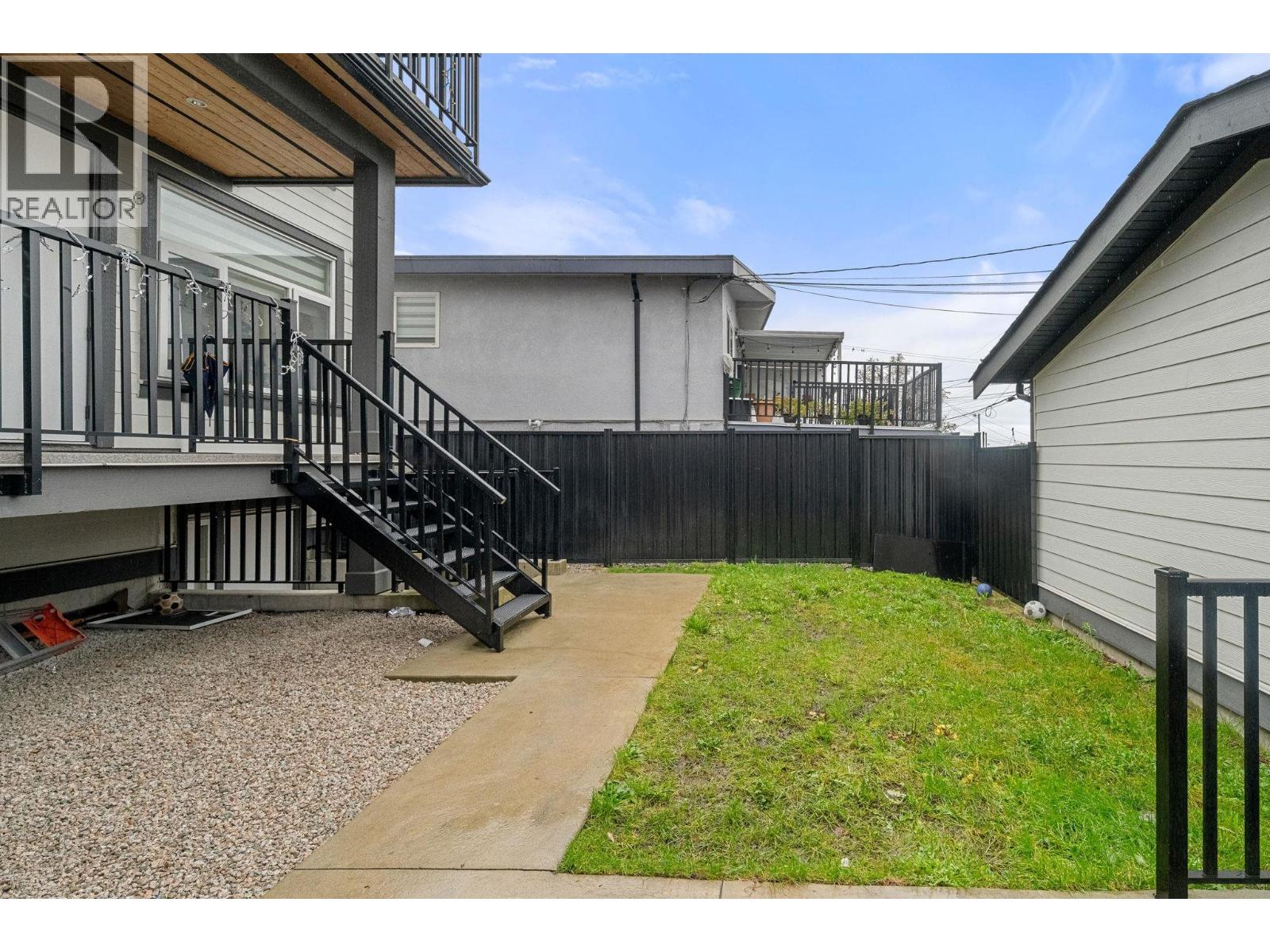6749 Knight Street, Vancouver, British Columbia V5P 2W4 - Photo 30 - R3057516