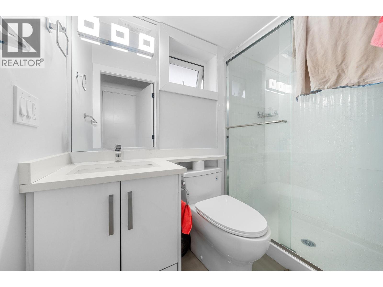 6749 Knight Street, Vancouver, British Columbia V5P 2W4 - Photo 26 - R3057516