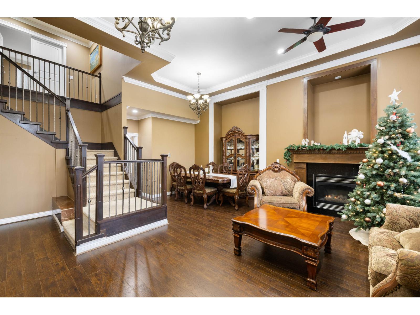 14855 71 Avenue, Surrey, British Columbia V3S 0X3 - Photo 3 - R3074405