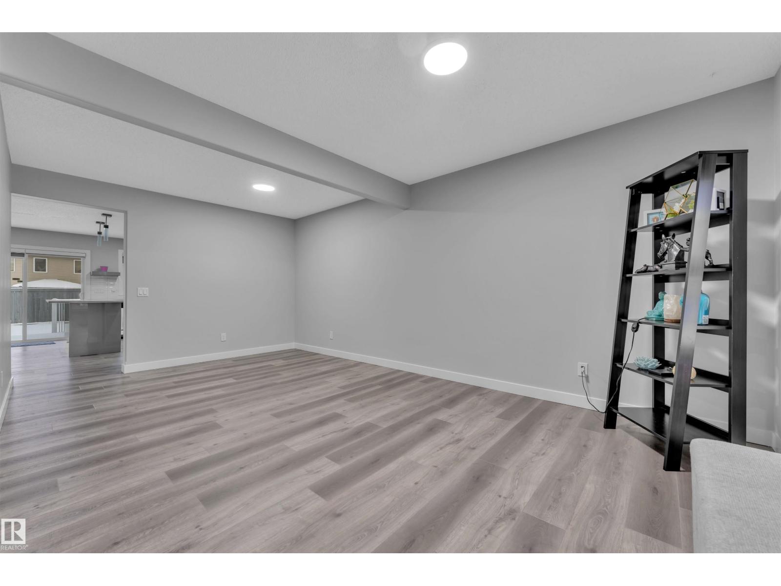 3415 25 Street Nw, Edmonton, Alberta  T6T 0B1 - Photo 13 - E4468368