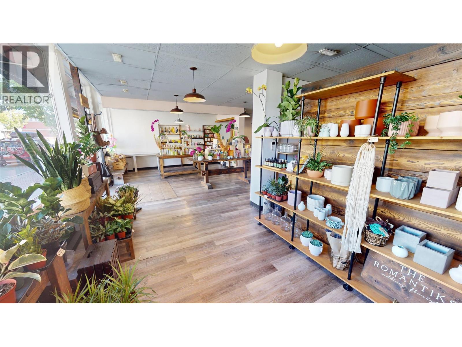 24 10th Avenue S, Cranbrook, British Columbia  V1C 2M8 - Photo 8 - 10371283