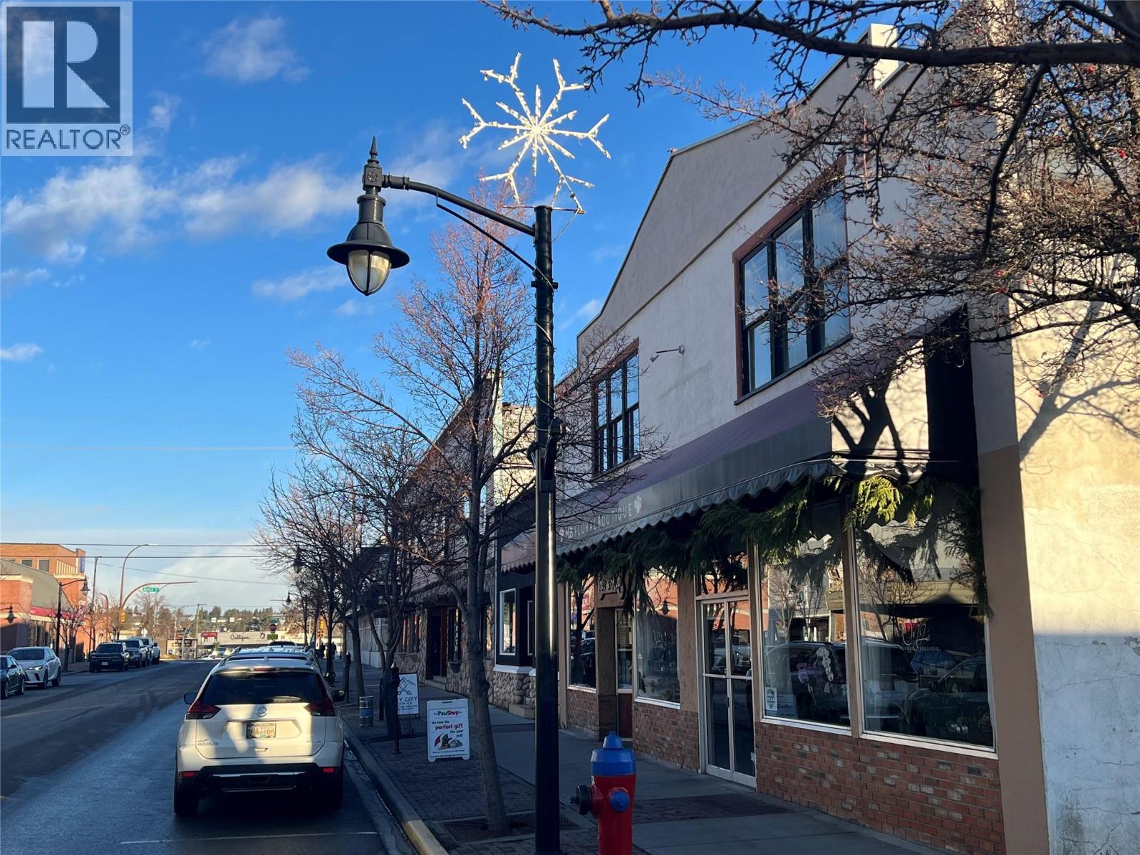 24 10th Avenue S, Cranbrook, British Columbia  V1C 2M8 - Photo 4 - 10371283