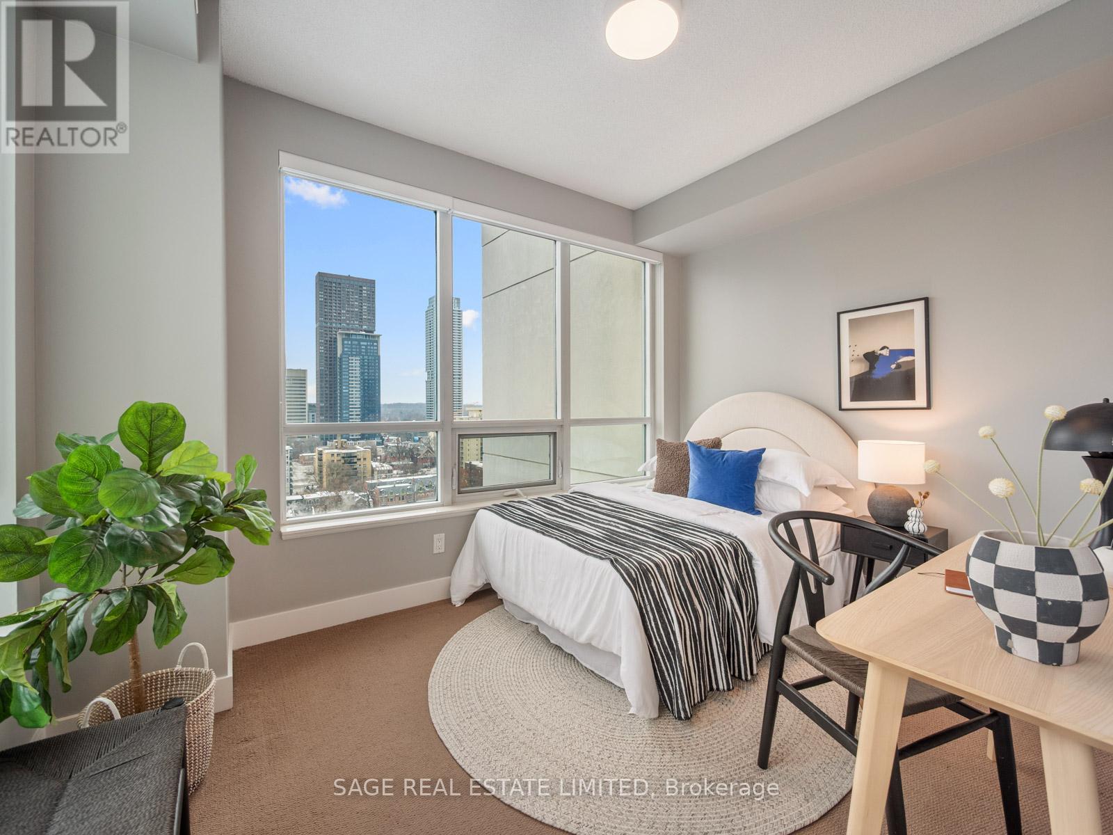 1701 - 120 Homewood Avenue, Toronto, Ontario  M4Y 2J3 - Photo 17 - C12641292