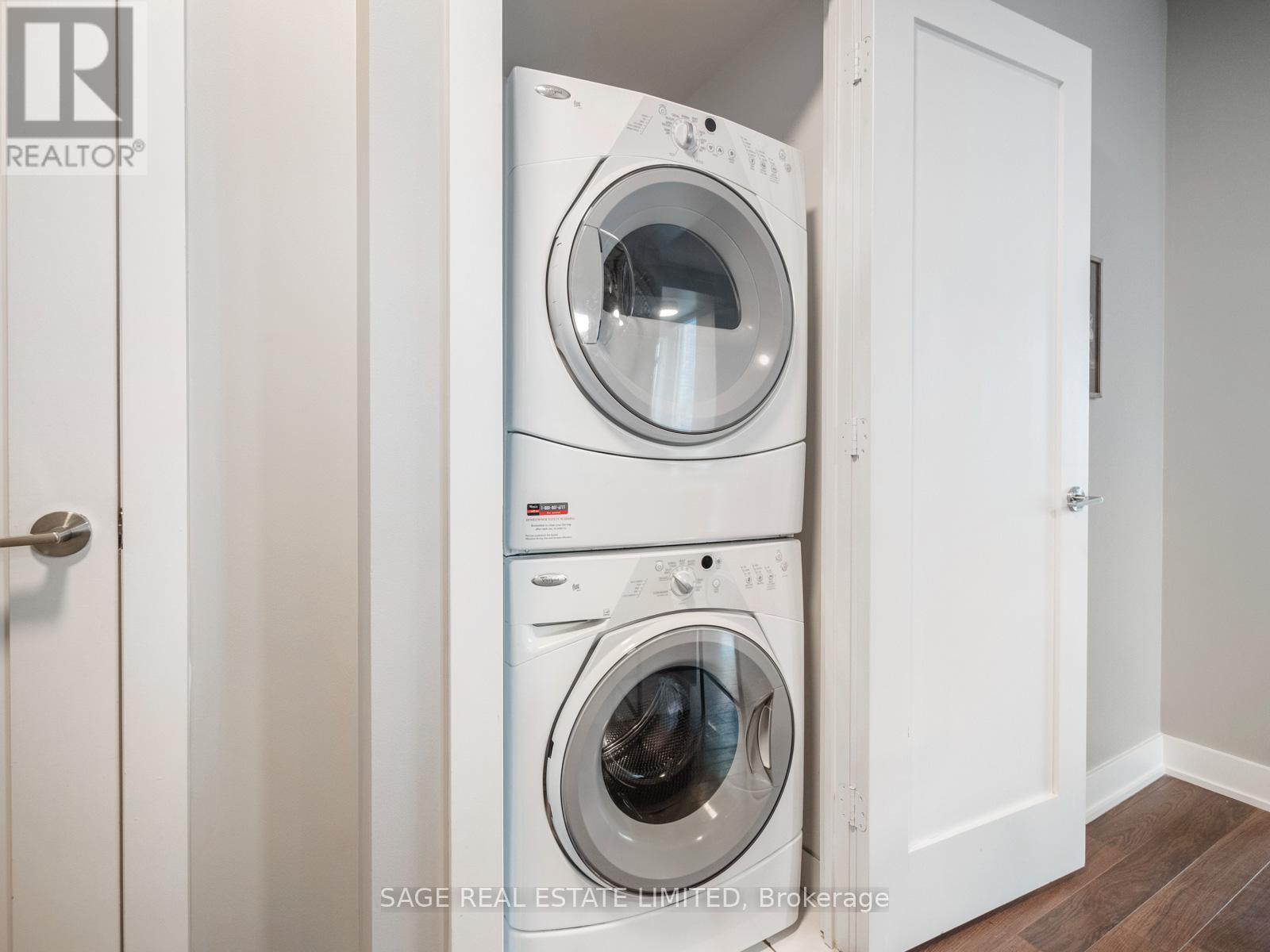 1701 - 120 Homewood Avenue, Toronto, Ontario  M4Y 2J3 - Photo 22 - C12641292