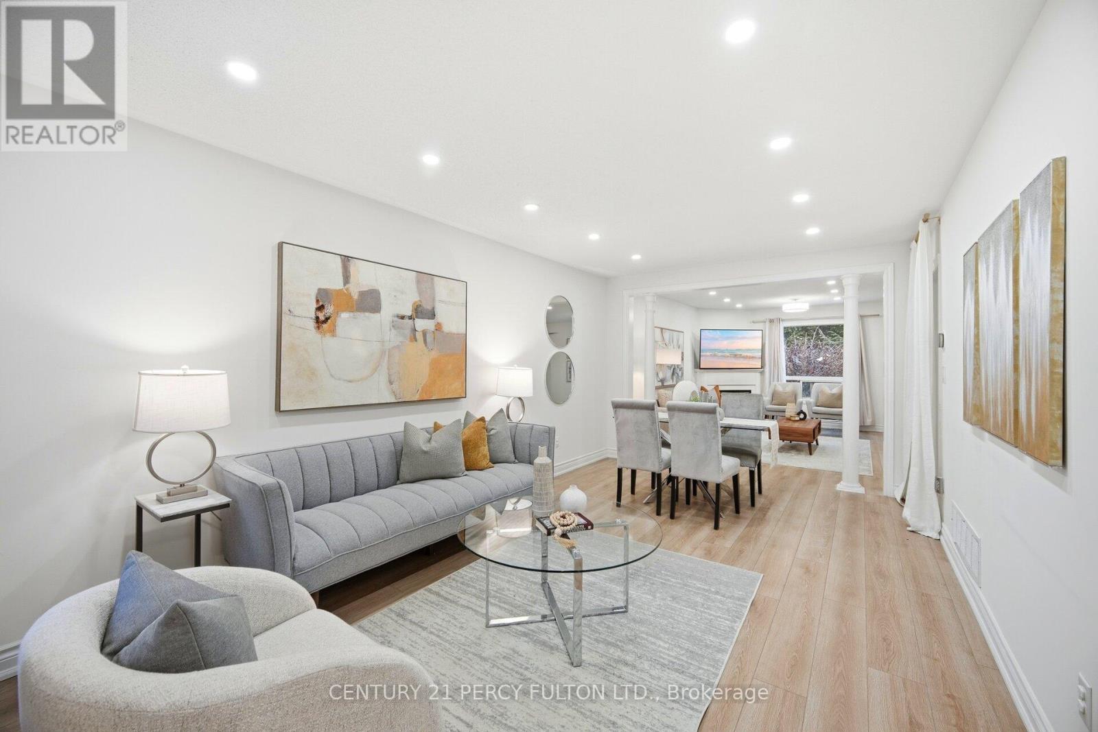 35 Markwood Crescent, Whitby, Ontario  L1R 2S3 - Photo 5 - E12641334