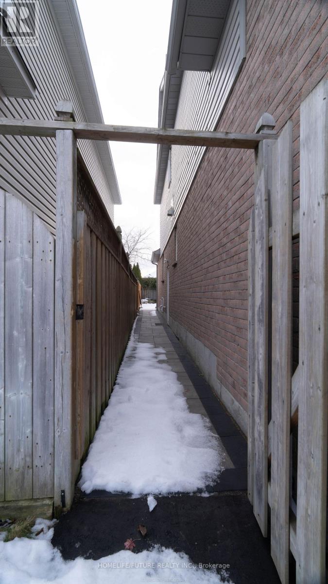 Bsmt - 72 Sandford Crescent, Whitby, Ontario  L1R 2S1 - Photo 20 - E12641360