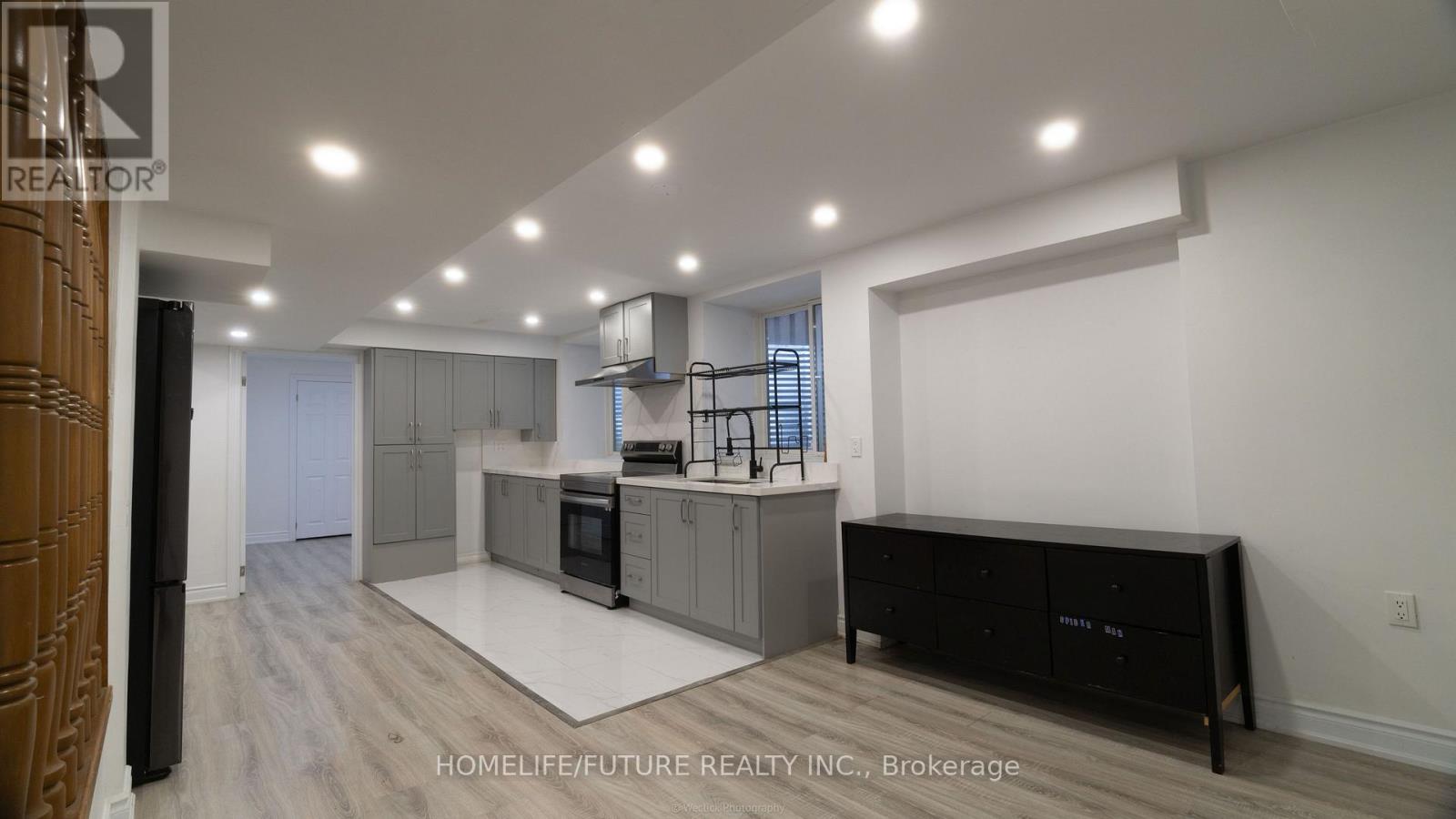 Bsmt - 72 Sandford Crescent, Whitby, Ontario  L1R 2S1 - Photo 5 - E12641360