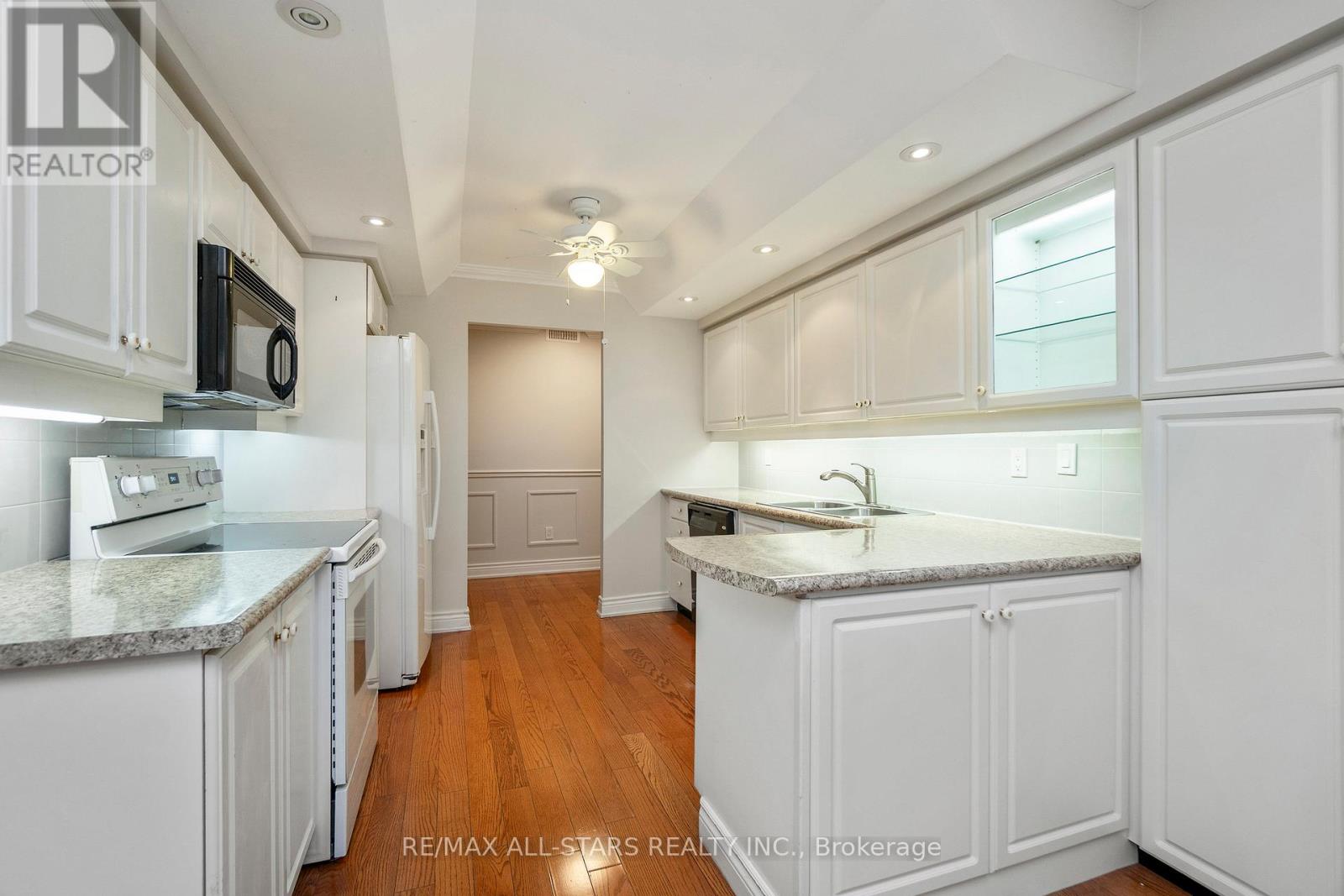 404 - 610 Bullock Drive, Markham, Ontario  L3R 0G1 - Photo 27 - N12641308