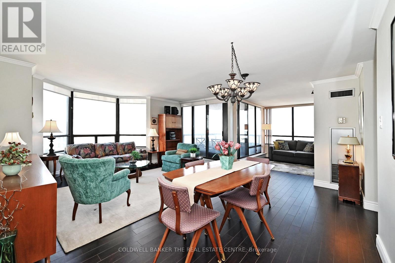 1004 - 7440 Bathurst Street, Vaughan, Ontario  L4J 7K8 - Photo 13 - N12641348