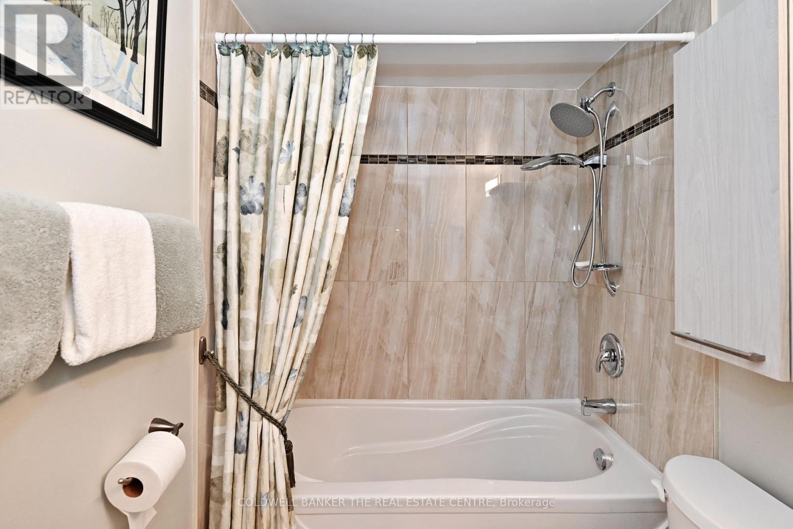 1004 - 7440 Bathurst Street, Vaughan, Ontario  L4J 7K8 - Photo 25 - N12641348