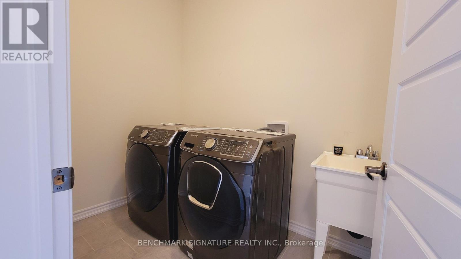 29 George Peach Avenue, Markham, Ontario  L6C 0Z1 - Photo 25 - N12641366