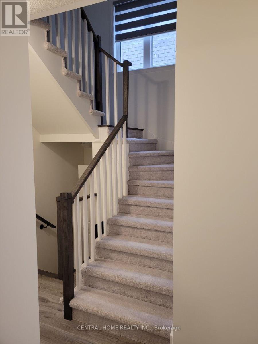 46 Copperhill Heights, Barrie, Ontario  L9S 2Z4 - Photo 10 - S12641350