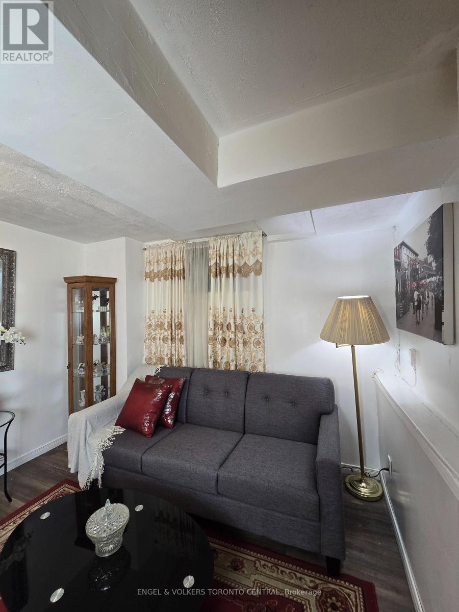 Bsmt - 9 Shademaster Court, Toronto, Ontario  M1B 1Y5 - Photo 11 - E12437925