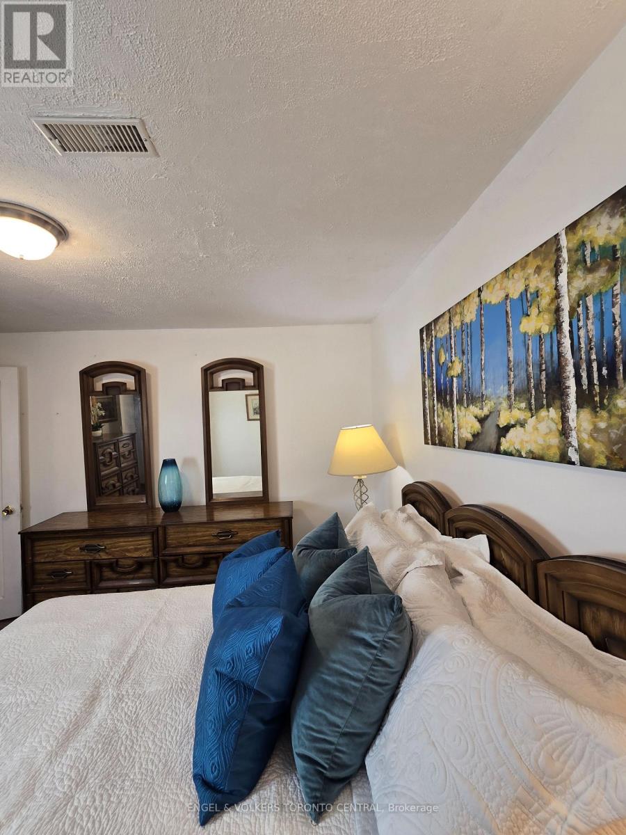 Bsmt - 9 Shademaster Court, Toronto, Ontario  M1B 1Y5 - Photo 3 - E12437925