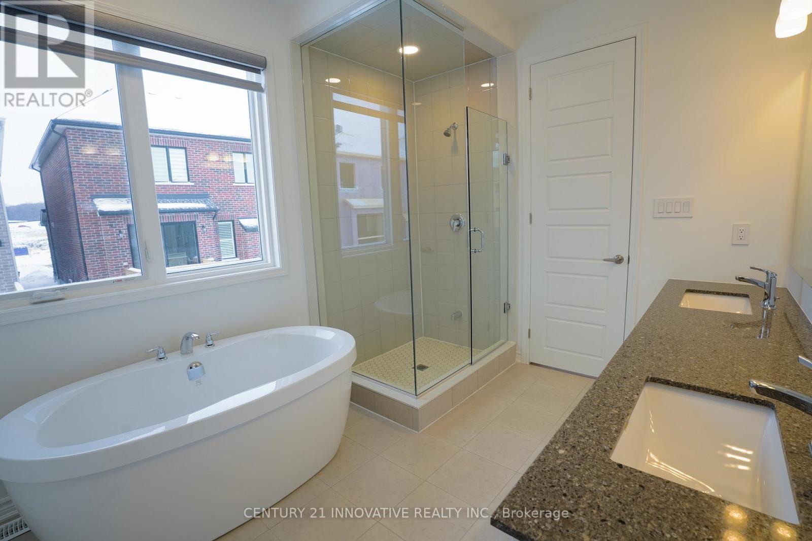 1350 Glamorgan Manor, Pickering, Ontario  L1X 0N1 - Photo 14 - E12637054