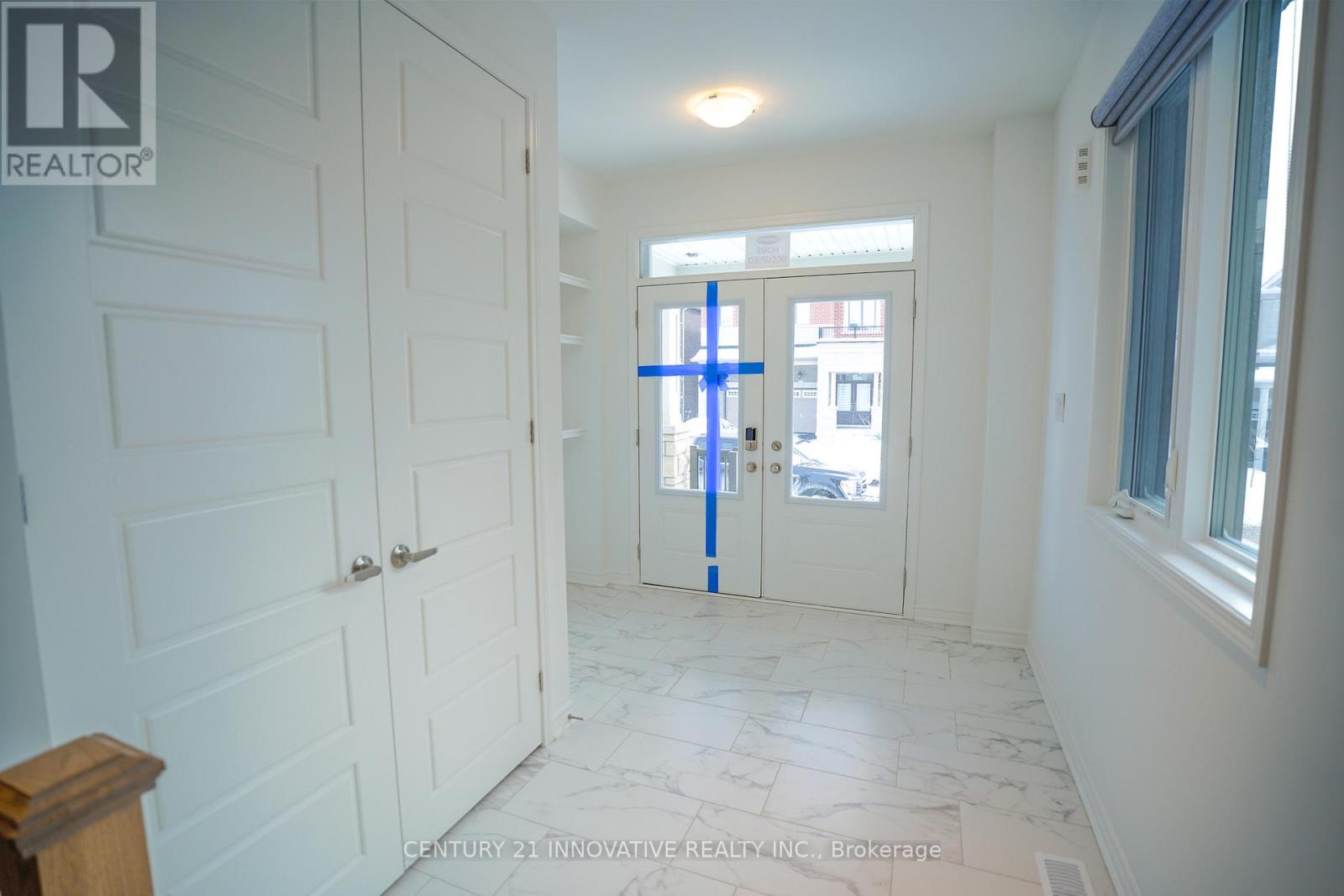 1350 Glamorgan Manor, Pickering, Ontario  L1X 0N1 - Photo 2 - E12637054