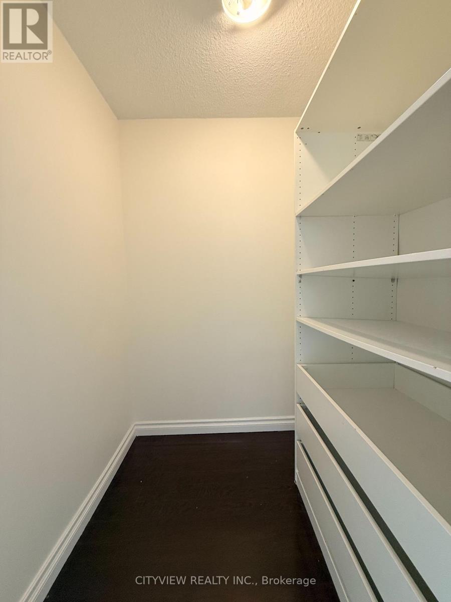 610 - 4460 Tucana Court, Mississauga, Ontario L5R 3R4 - Photo 18 - W12641302