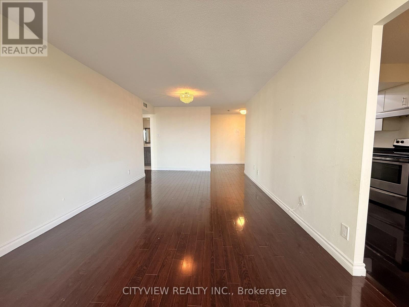 610 - 4460 Tucana Court, Mississauga, Ontario L5R 3R4 - Photo 9 - W12641302