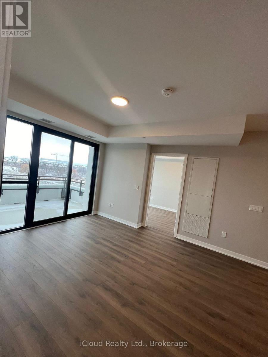 411 - 720 Whitlock Avenue, Milton, Ontario  L9E 2B5 - Photo 10 - W12641378