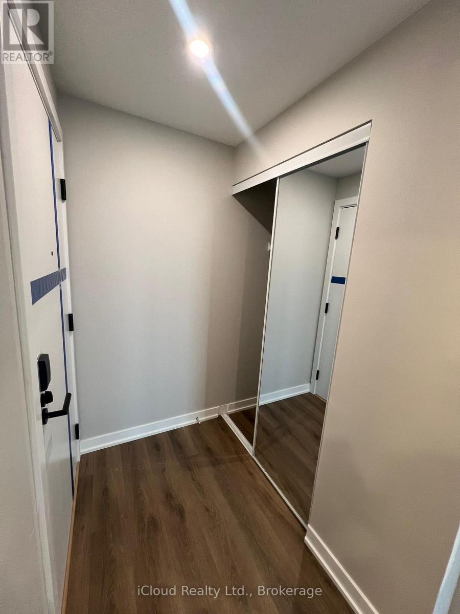 411 - 720 Whitlock Avenue, Milton, Ontario  L9E 2B5 - Photo 7 - W12641378