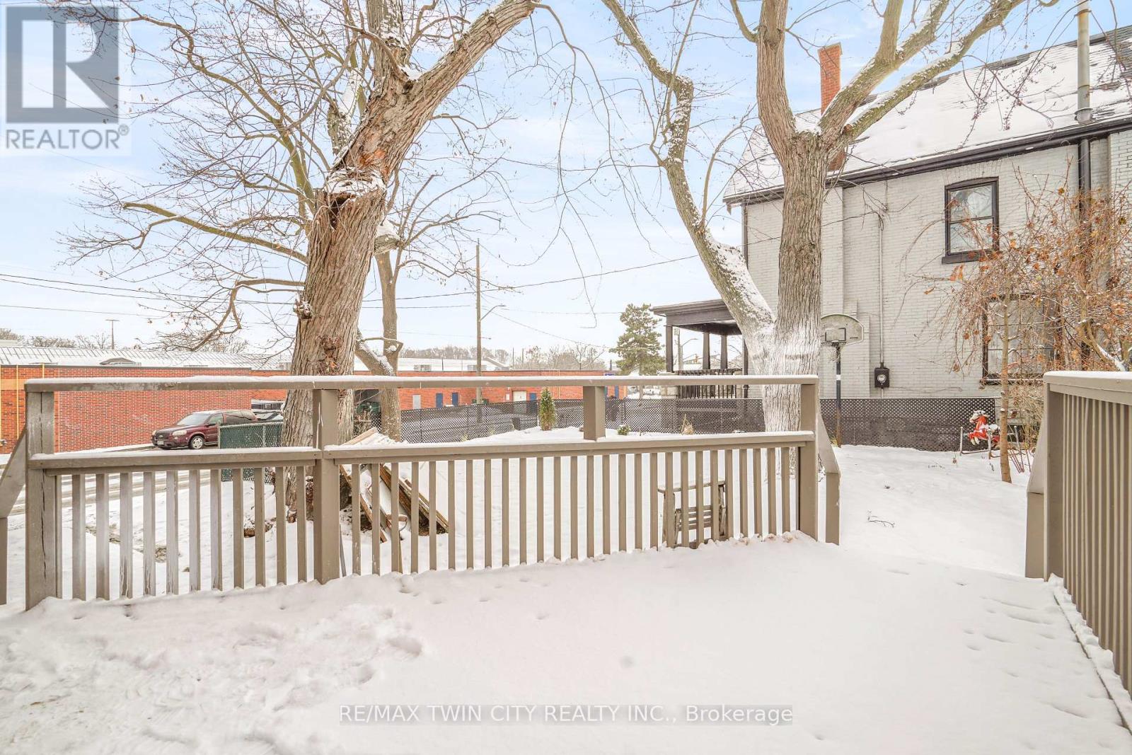 353 Dalhousie Street, Brantford, Ontario  N3S 3V9 - Photo 36 - X12641340