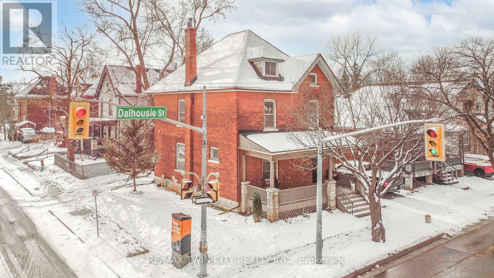 353 Dalhousie Street, Brantford, Ontario  N3S 3V9 - Photo 41 - X12641340