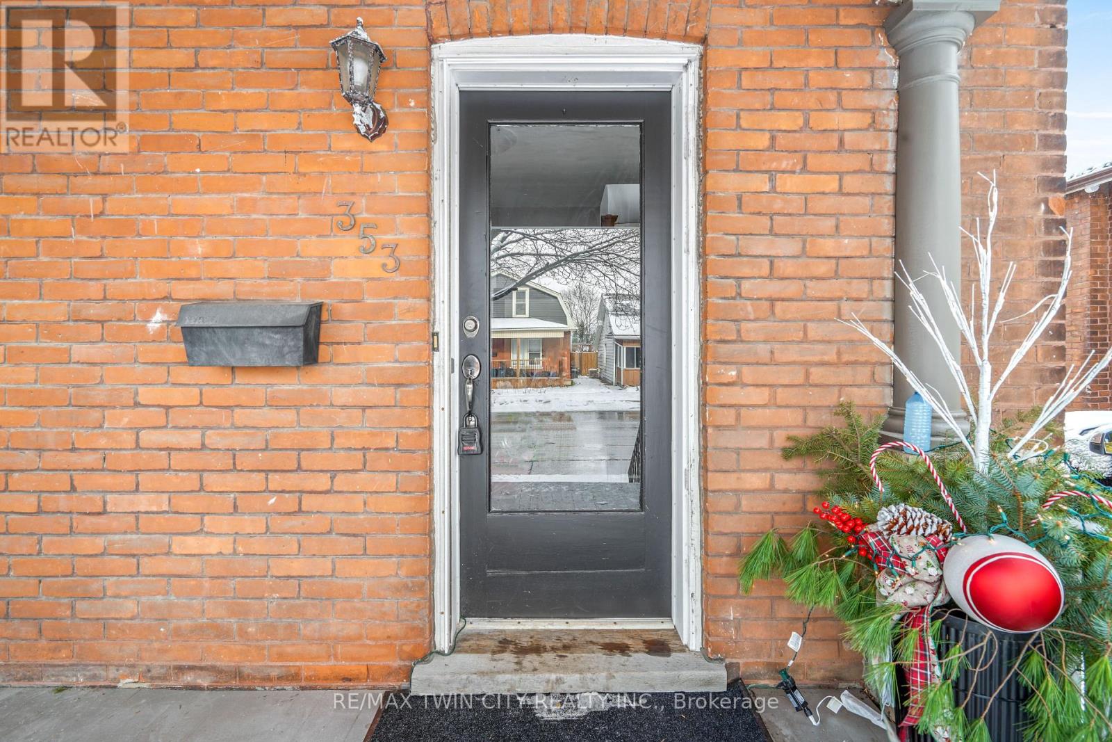 353 Dalhousie Street, Brantford, Ontario  N3S 3V9 - Photo 7 - X12641340
