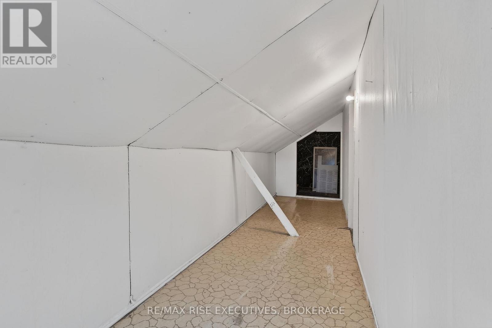 676 King Street W, Kingston, Ontario  K7M 2E8 - Photo 20 - X12641436