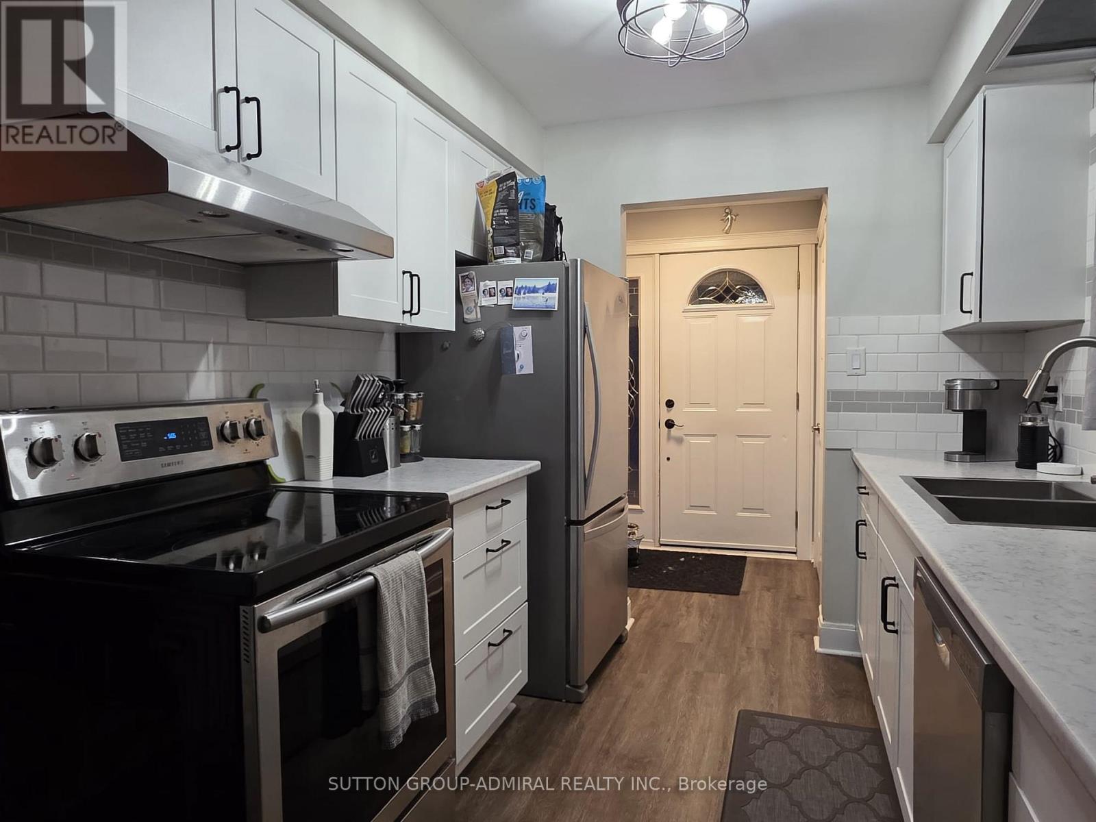 Upper - 31 Jeffrey Street, Barrie, Ontario  L4M 5H5 - Photo 22 - S12638192