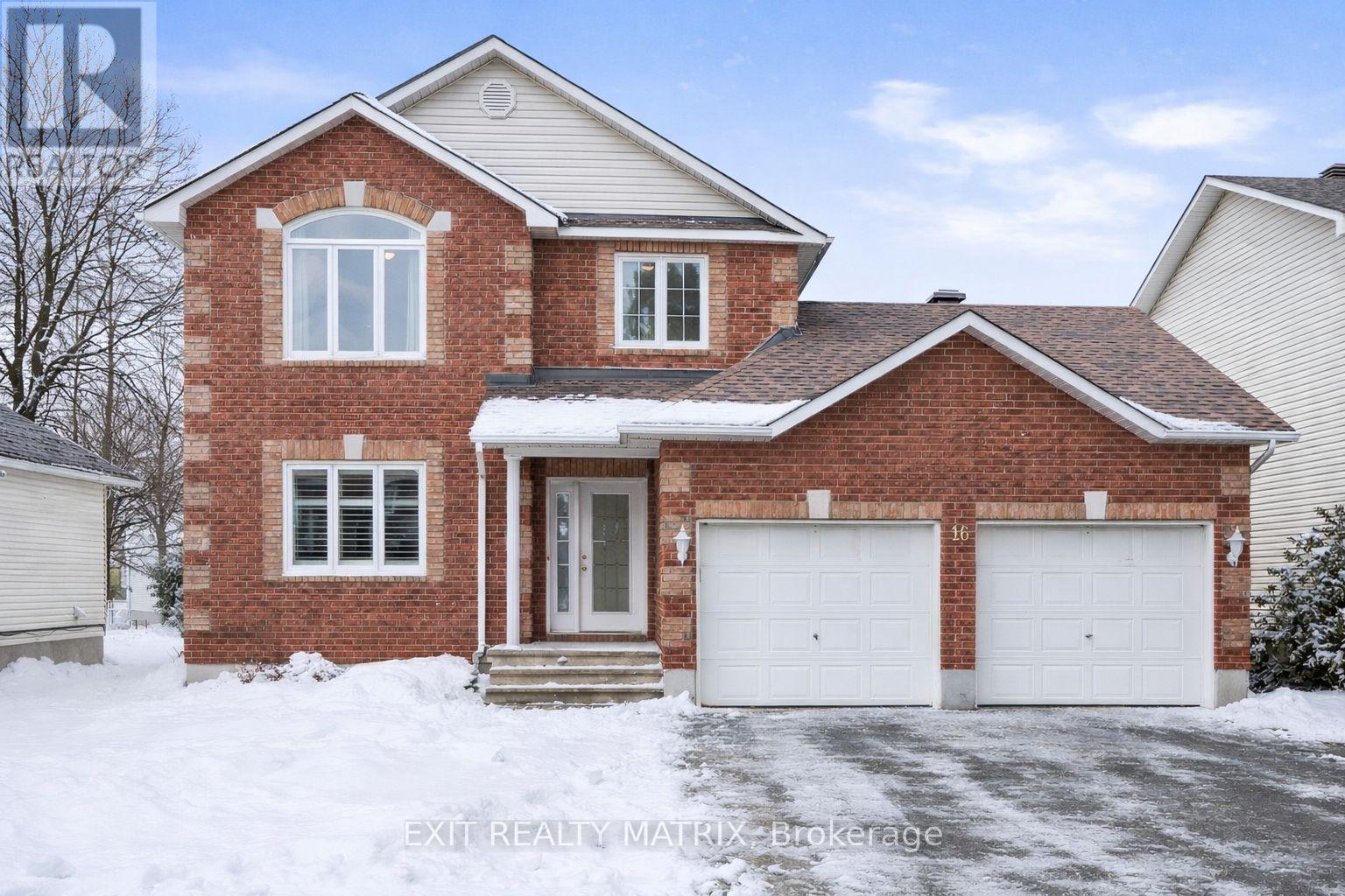 16 LA CITADELLE STREET, Russell, Ontario