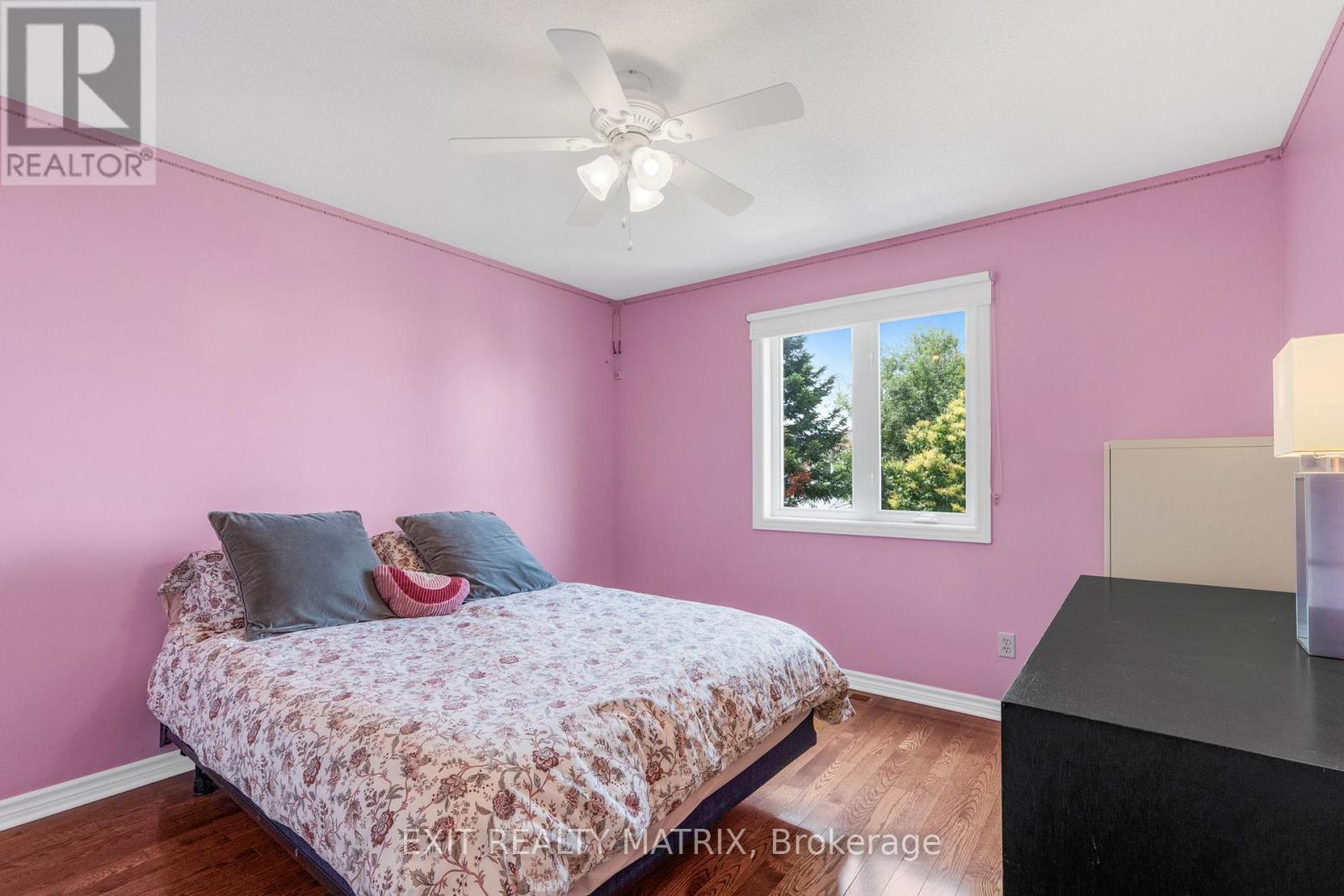 16 La Citadelle Street, Russell, Ontario  K0A 1W0 - Photo 18 - X12378574