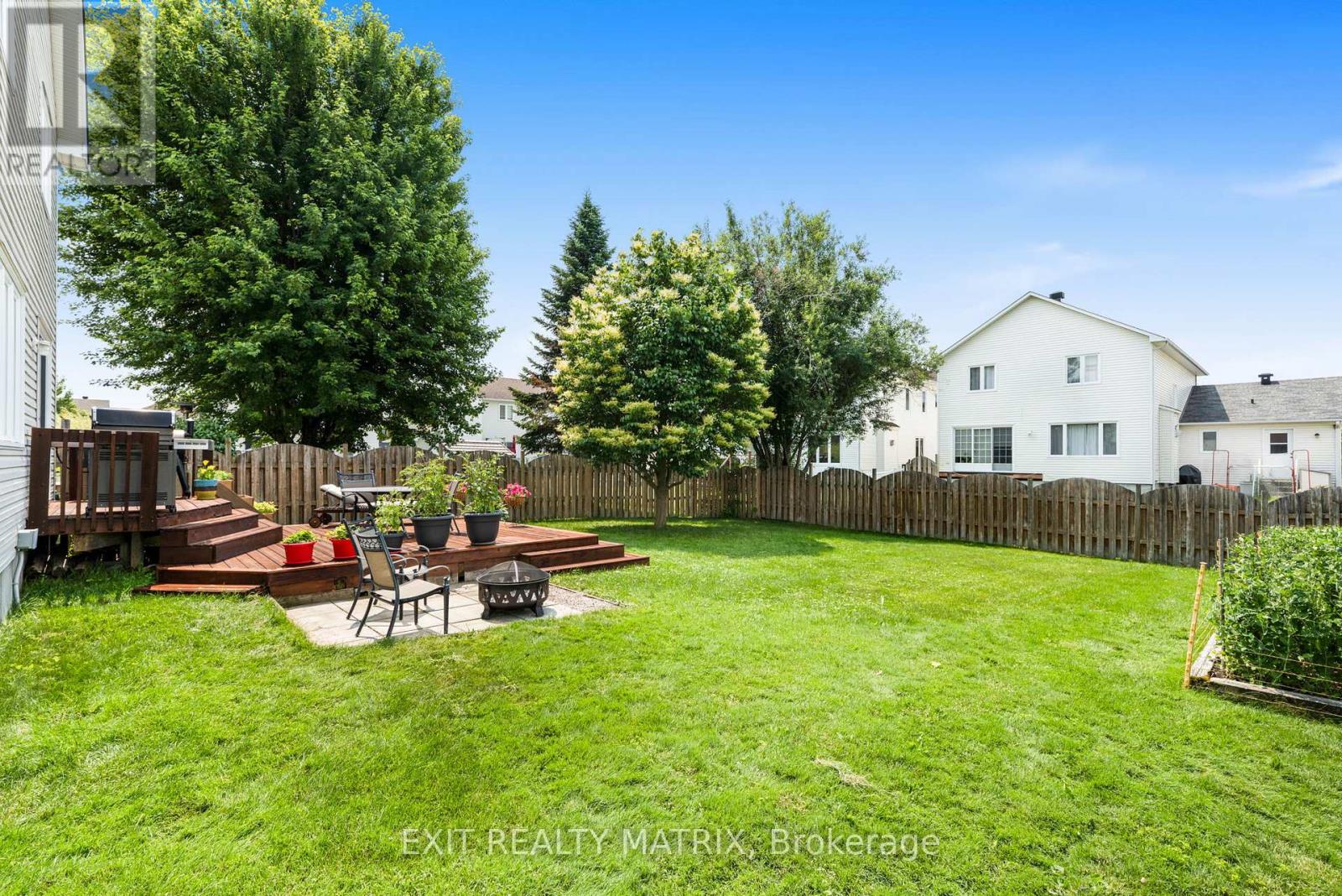 16 La Citadelle Street, Russell, Ontario  K0A 1W0 - Photo 29 - X12378574