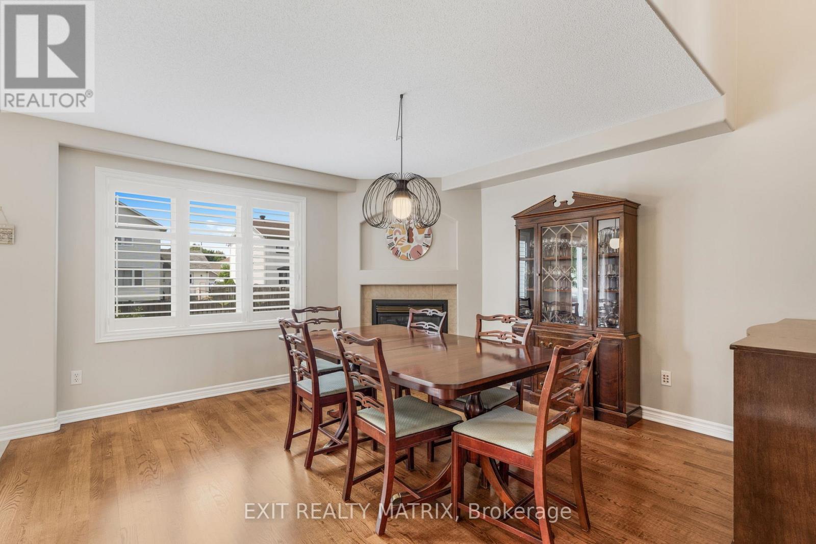 16 La Citadelle Street, Russell, Ontario  K0A 1W0 - Photo 8 - X12378574