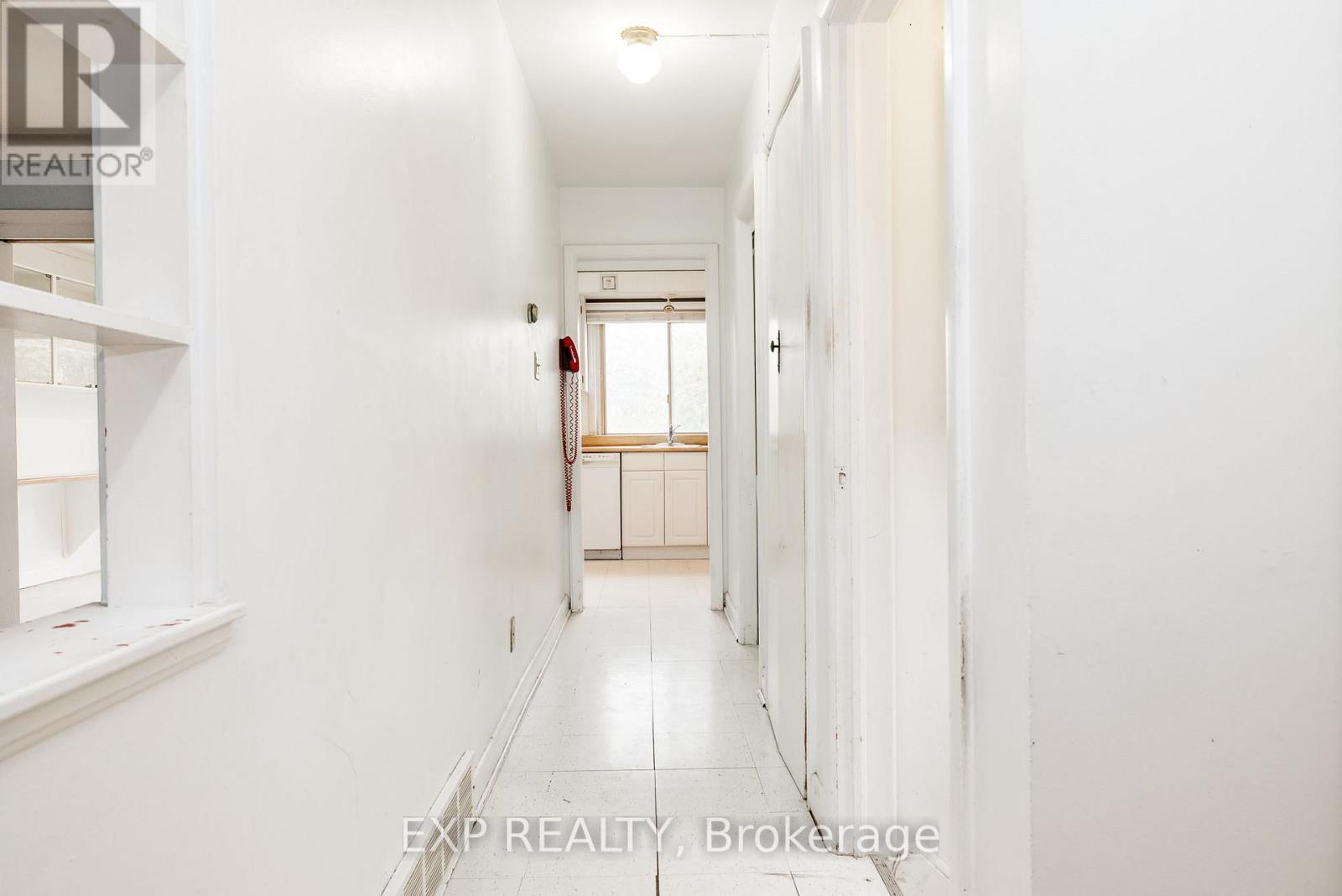 426 Apple Tree Lane, Ottawa, Ontario  K1K 2R6 - Photo 16 - X12519640