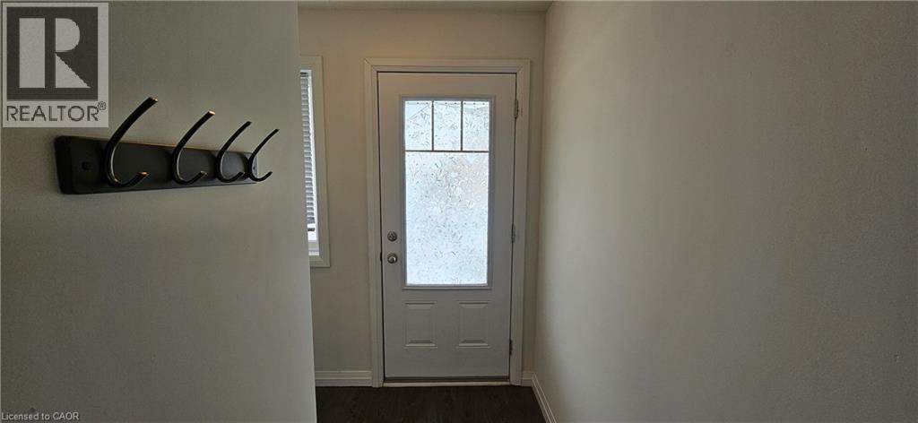 24 Morrison Road Unit# D11, Kitchener, Ontario  N2A 0L1 - Photo 3 - 40794512