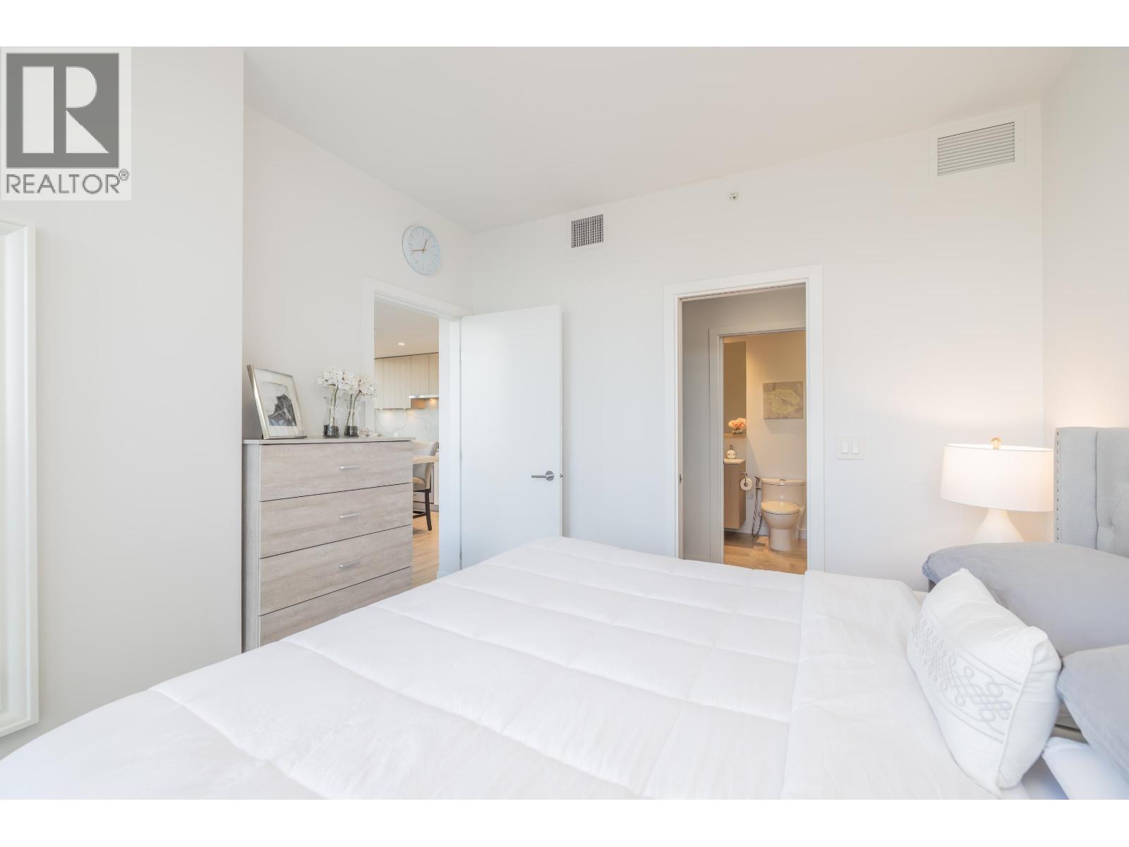 2604 567 Clarke Road, Coquitlam, British Columbia V3J 0K7 - Photo 12 - R3074090