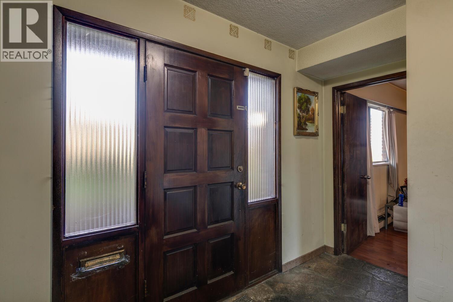 3254 E 5th Avenue, Vancouver, British Columbia V5M 1P3 - Photo 5 - R3074410