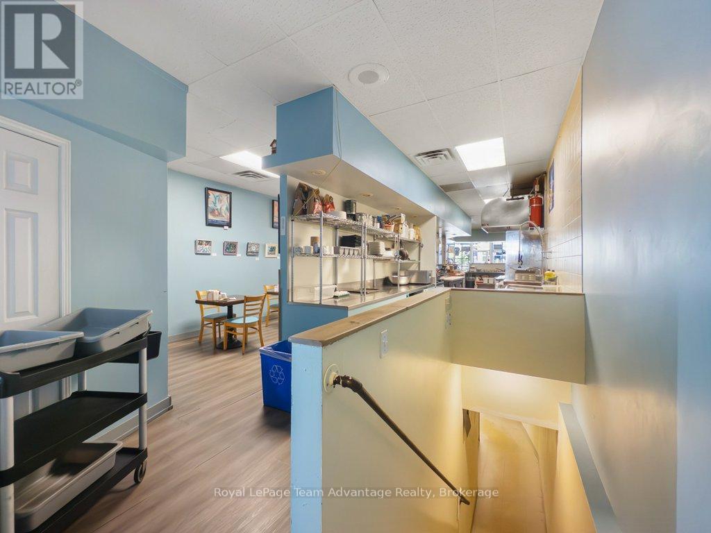 65 James Street, Parry Sound, Ontario  P2A 1T6 - Photo 12 - X12641406