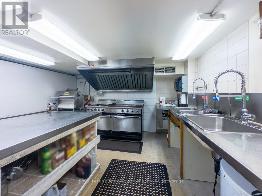 65 James Street, Parry Sound, Ontario  P2A 1T6 - Photo 23 - X12641406