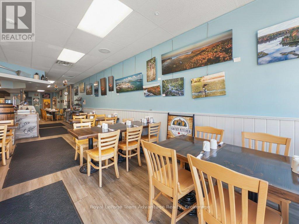 65 James Street, Parry Sound, Ontario  P2A 1T6 - Photo 3 - X12641406