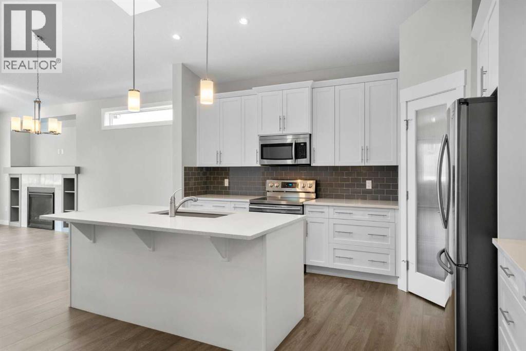 136 Drake Landing Gardens, Okotoks, Alberta T1S 0P9 - Photo 8 - A2274031